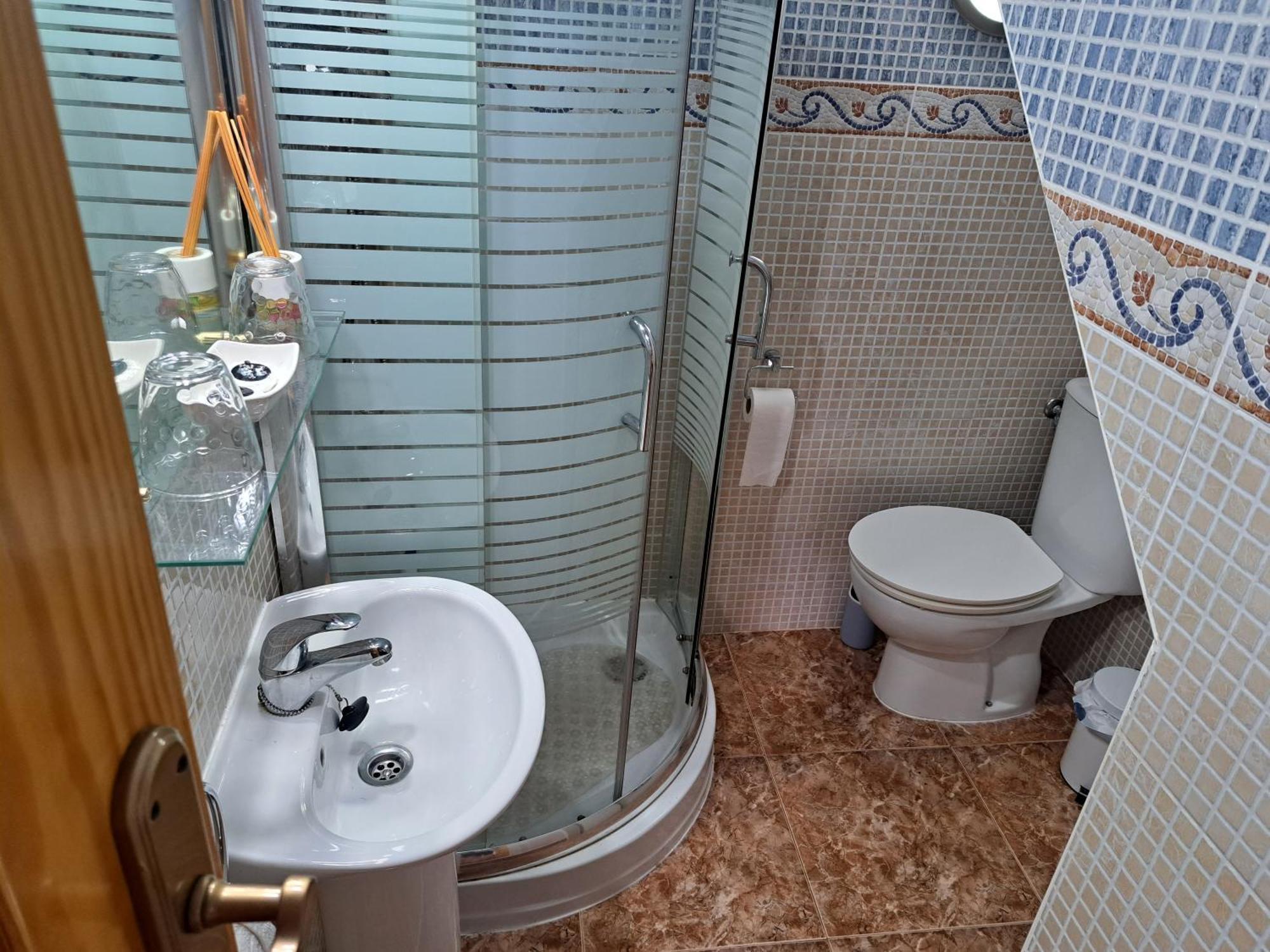 Orihuela - Sleeps 6 - Pool - Parking - Petfriendly Villa Buitenkant foto